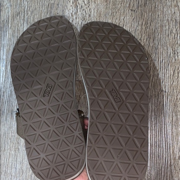 Men’s Teva brown Sandals - Picture 4 of 5